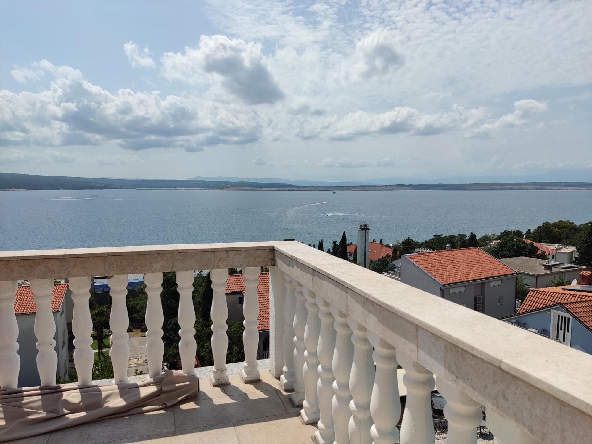 Panorama View Close Sandy Beach 100M To Talasoterapija, Crikvenica Dış mekan fotoğraf